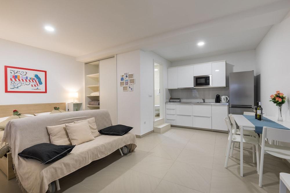 Ivana Apartamento *