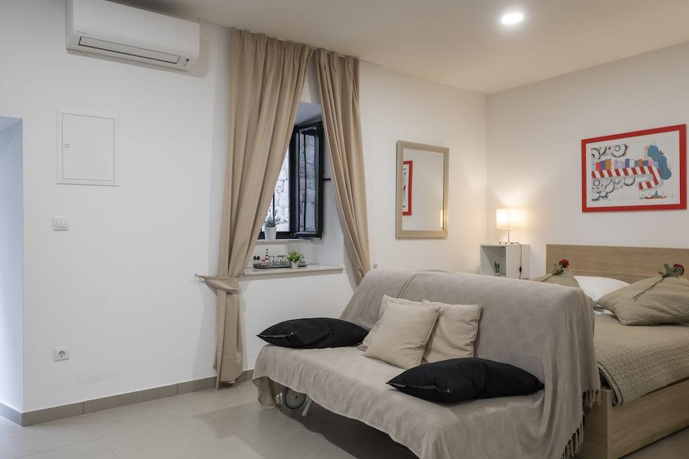 Ivana Apartamento
